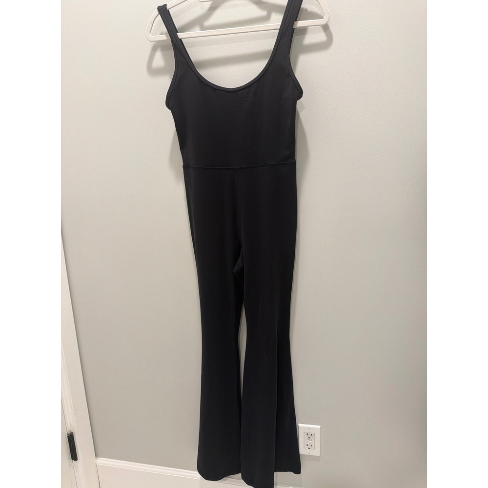 Aritzia Wilfred Free Agrio Jumpsuit Black Flare Leg Scoop Neck Size M - Picture 4 of 5